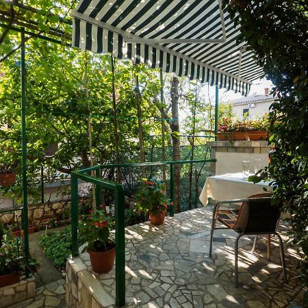 Cozy Studio With Private Terrace Barac Crikvenica Exteriér fotografie